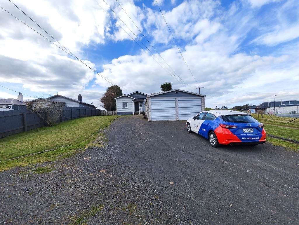 23 Crown Road, Paerata, Pukekohe - Carousel 1