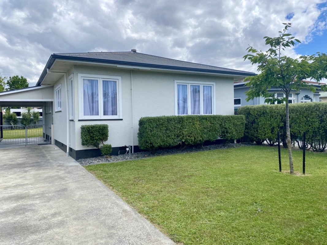 209 Pattison Road, Akina, Hastings - Carousel 1