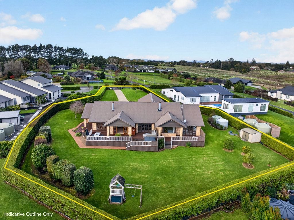 136 Mcrobbie Road, Papakura - Carousel 1
