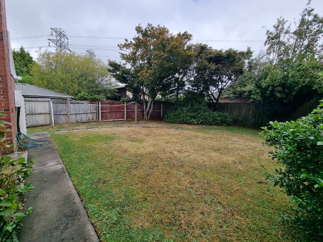 9 Kingsgate Place, Burnside, Christchurch - Carousel 13