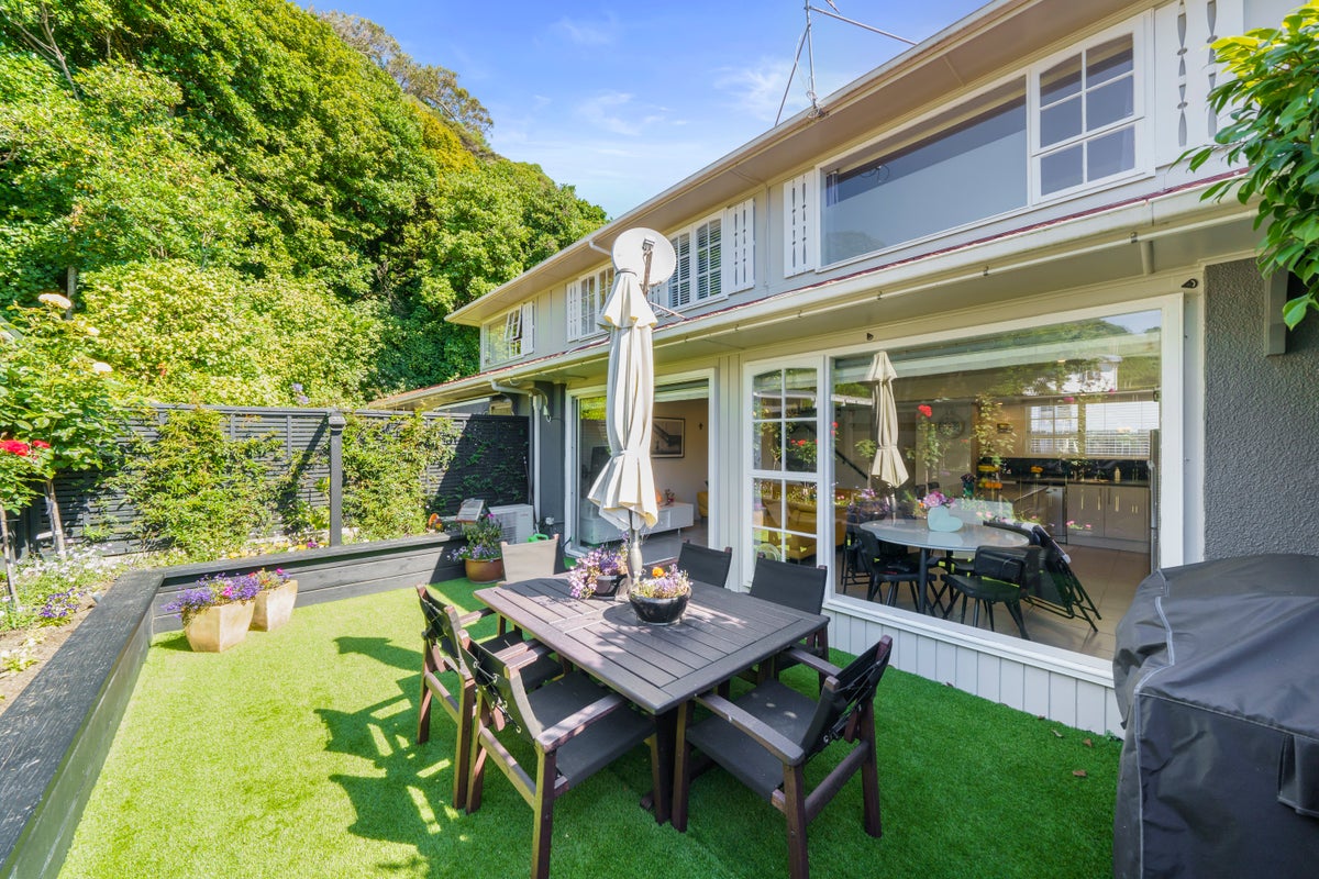 6/371 MURITAI RD, MURITAI, EASTBOURNE - Carousel 1