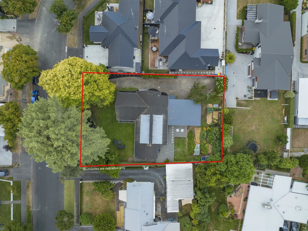 47 Queenwood Avenue, Queenwood, Hamilton - Carousel 23