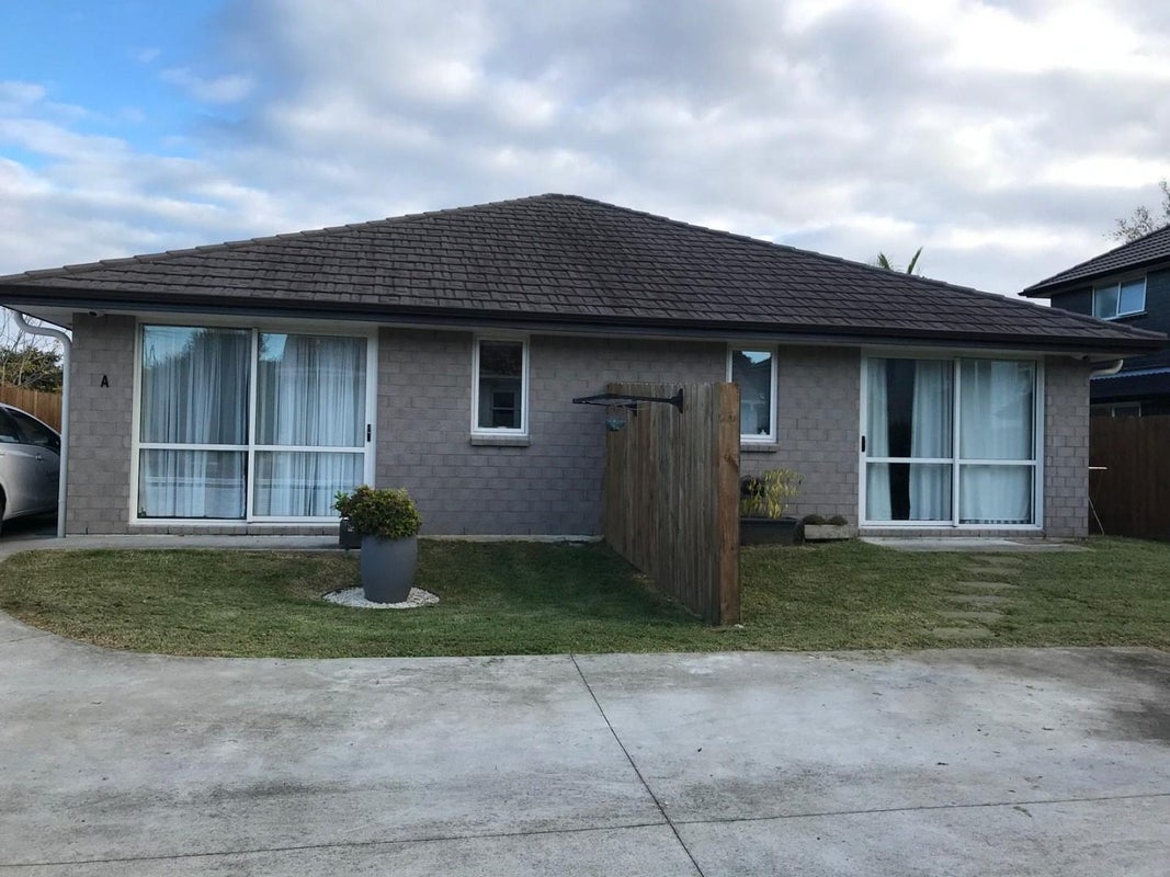 30 Daventry Street, Waterview, Auckland - Carousel 1