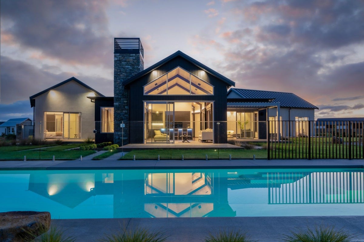35 Catalyst Avenue, Leamington, Cambridge - Carousel 1