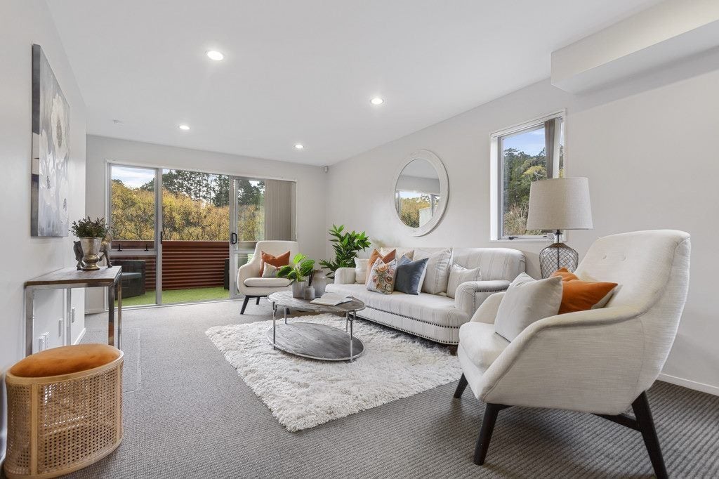 28/5 Perekia Street, Albany, Auckland - Carousel 2