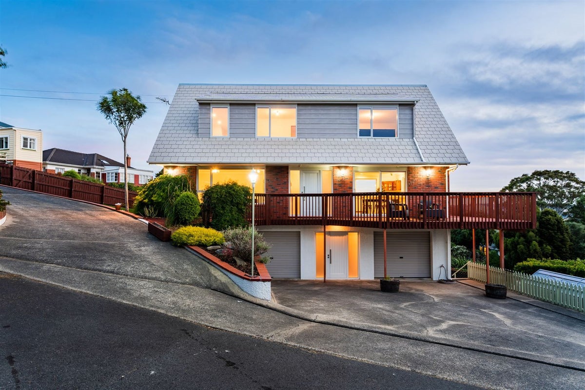 38A Gamma Street, Belleknowes, Dunedin - Carousel 1