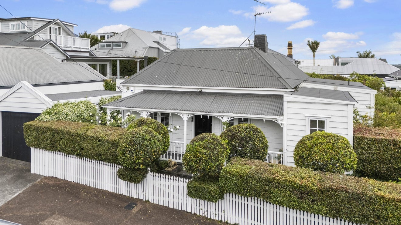 66 Brighton Road, Parnell, Auckland - Carousel 1