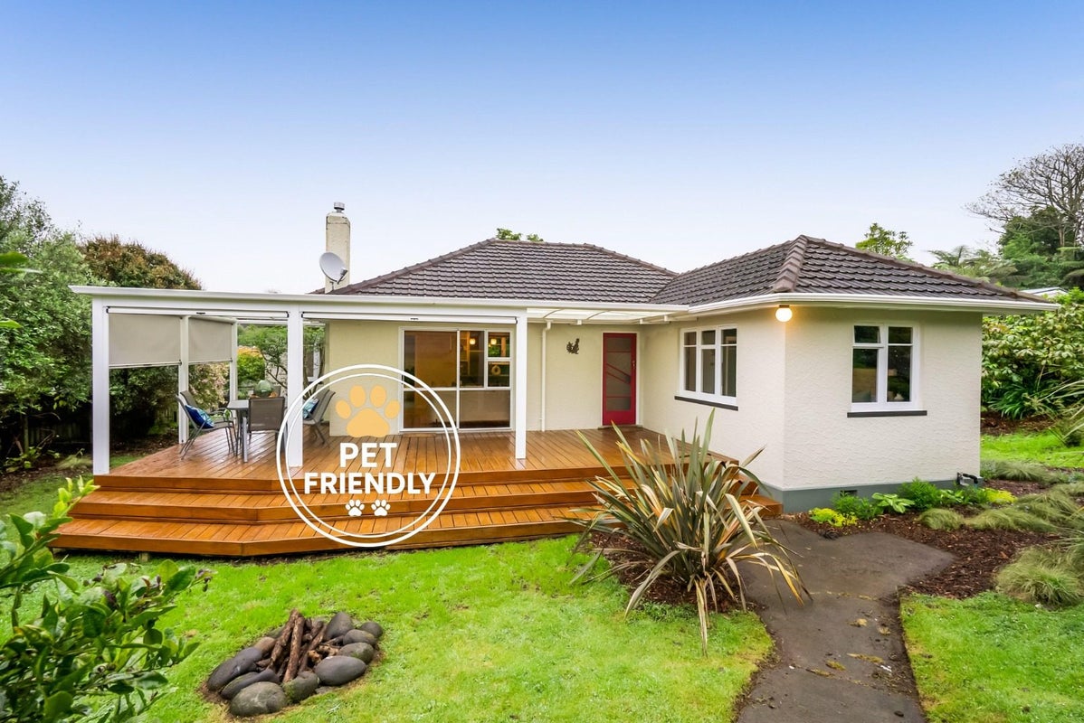 54 Waimea Street, Westown, New Plymouth - Carousel 2