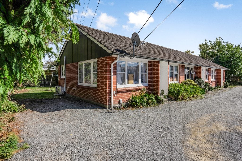 24A Ranfurly Street, Trentham, Upper Hutt - Carousel 1