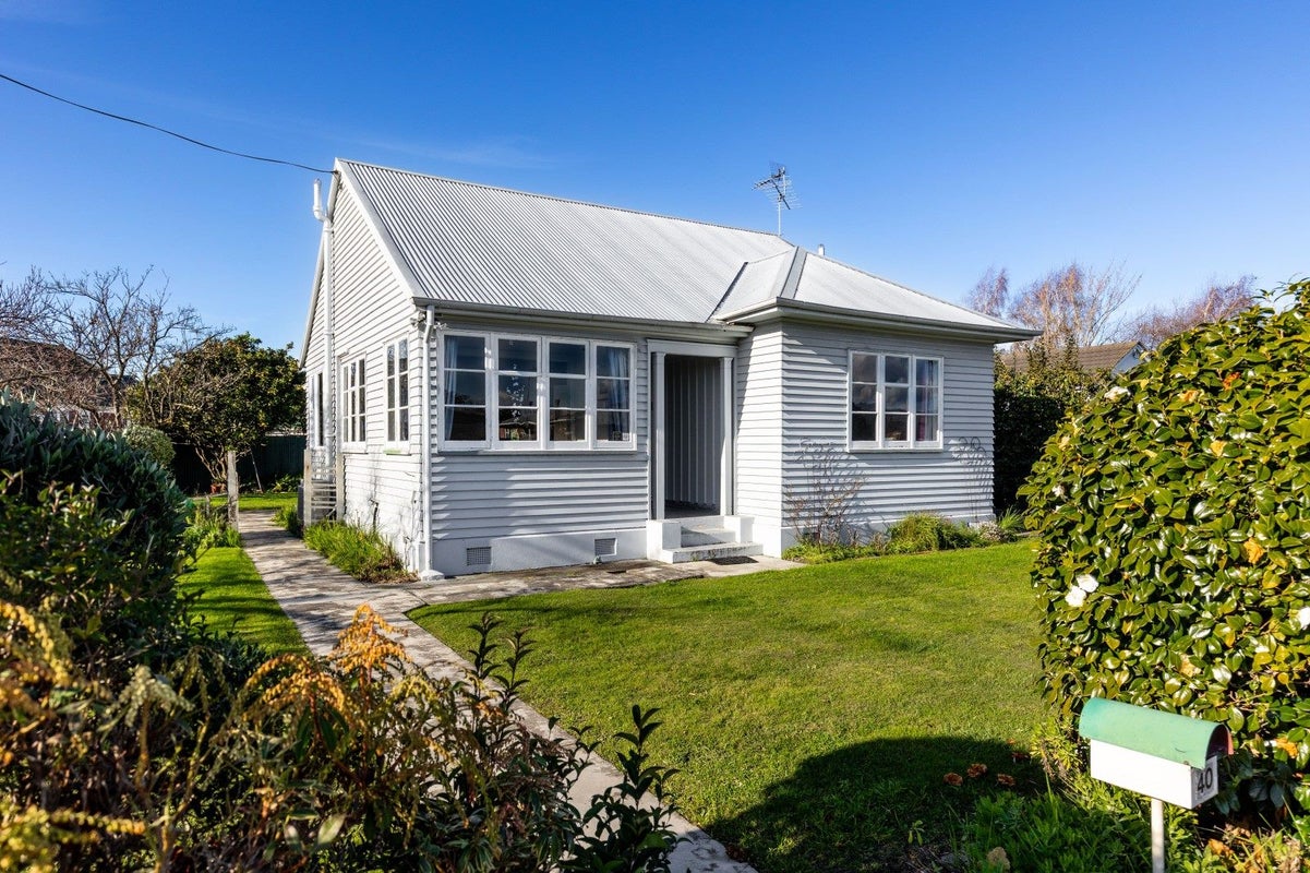 40 Warwick Street, Mayfield, Blenheim - Carousel 1