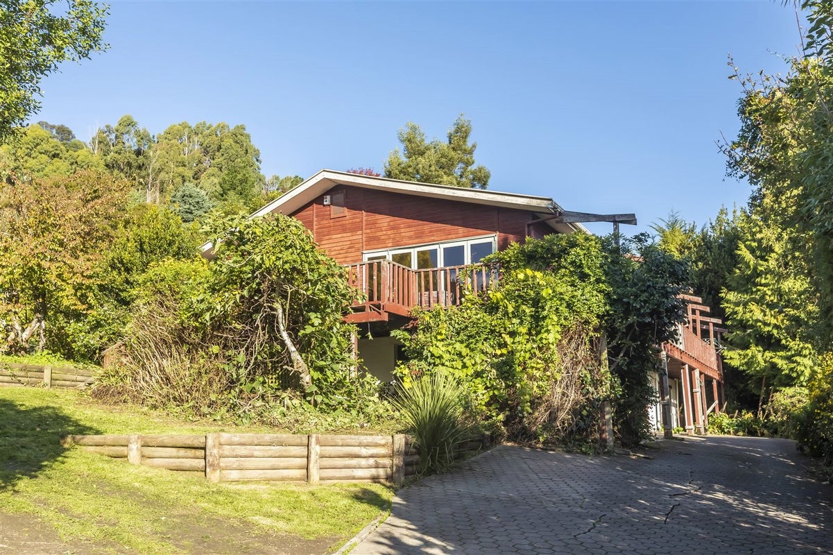 43E Bowenvale Avenue, Cashmere, Christchurch - Carousel 1