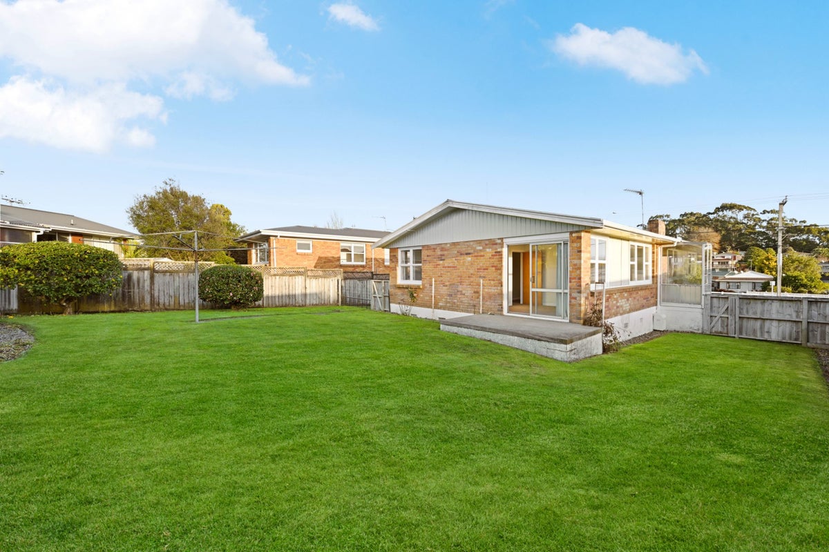 241 Ohaupo Road, Glenview, Hamilton - Carousel 2