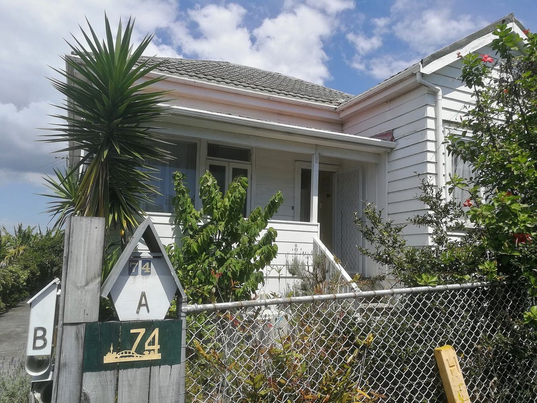 1/74 Onewa Road, Northcote Point, Auckland - Carousel 1