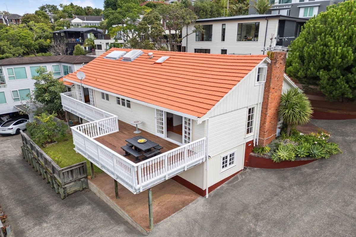 23A Seascape Road, Remuera, Auckland - Carousel 2