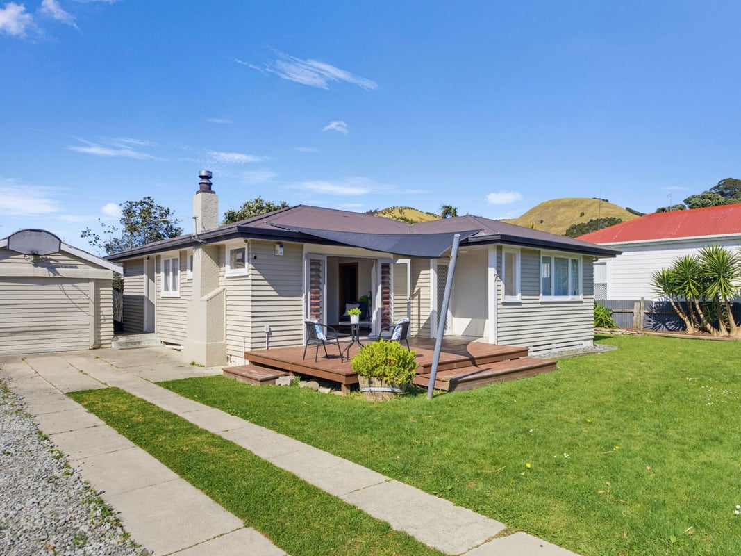 7 Duke Street, Tamarau, Gisborne, Gisborne - Carousel 1