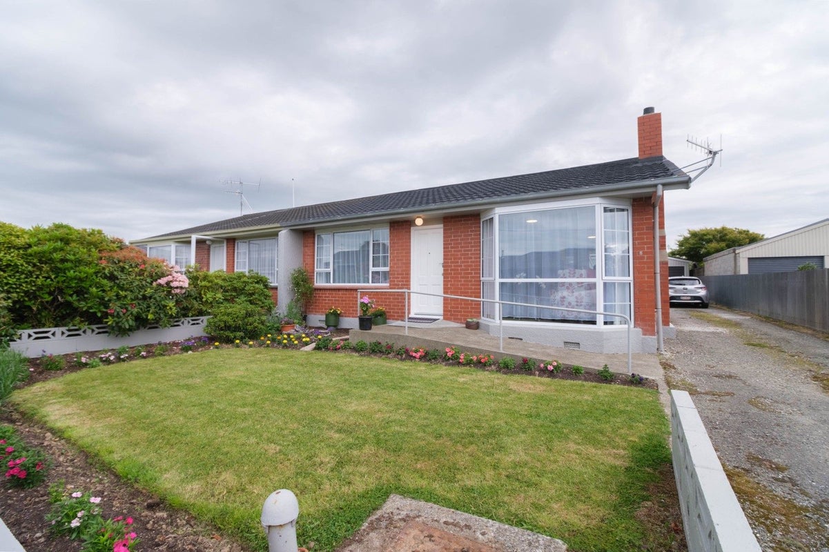 2 Catherine Street, Windsor, Invercargill - Carousel 1