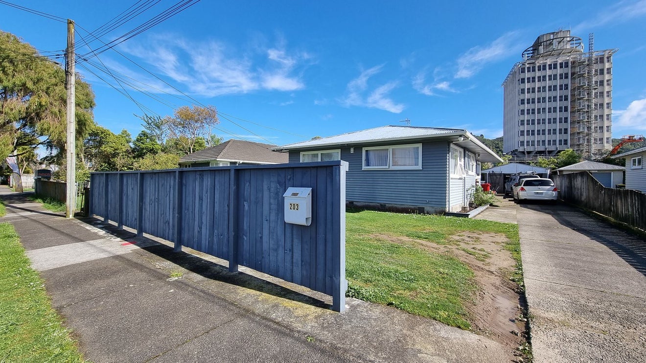 203 Taita Drive, Avalon, Lower Hutt - Carousel 1
