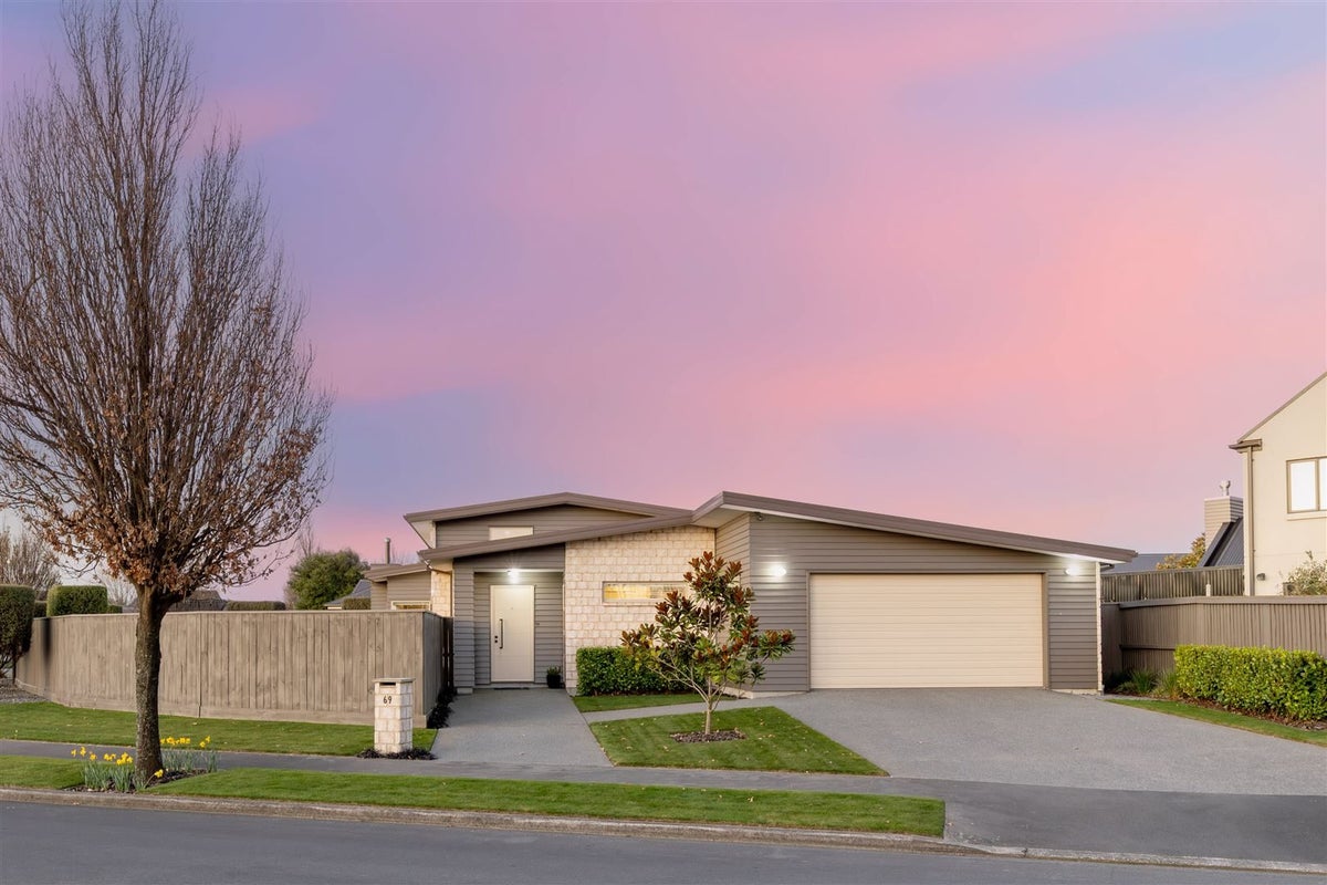 69 Longspur Avenue, Wigram, Christchurch - Carousel 1