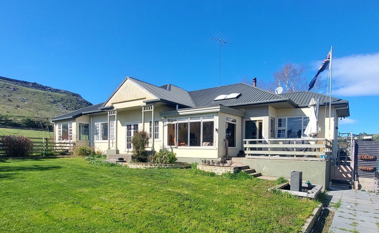 201 Weston-Ngapara Road, Weston, Waitaki, Otago - Carousel 1