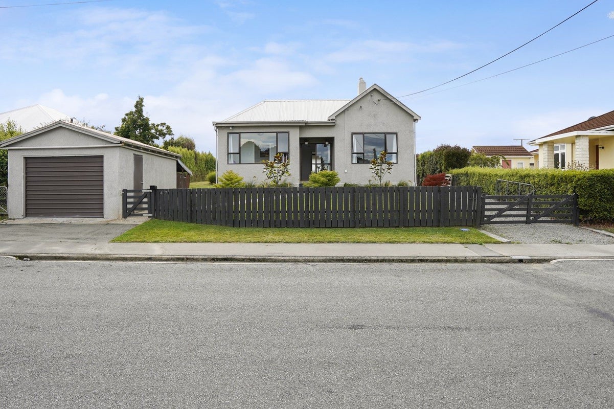 47 Lune Street, South Hill, Oamaru - Carousel 19