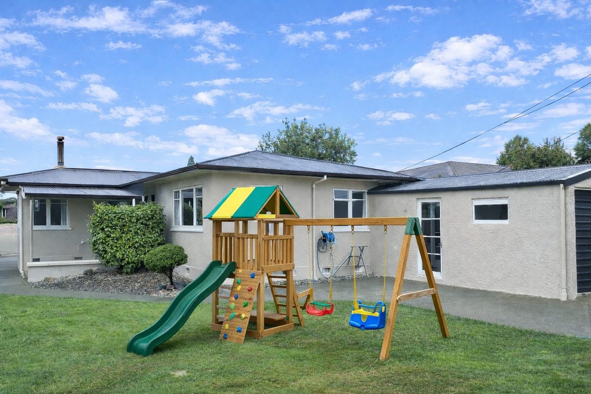 33 Andrew Street, Stoke, Nelson - Carousel 1