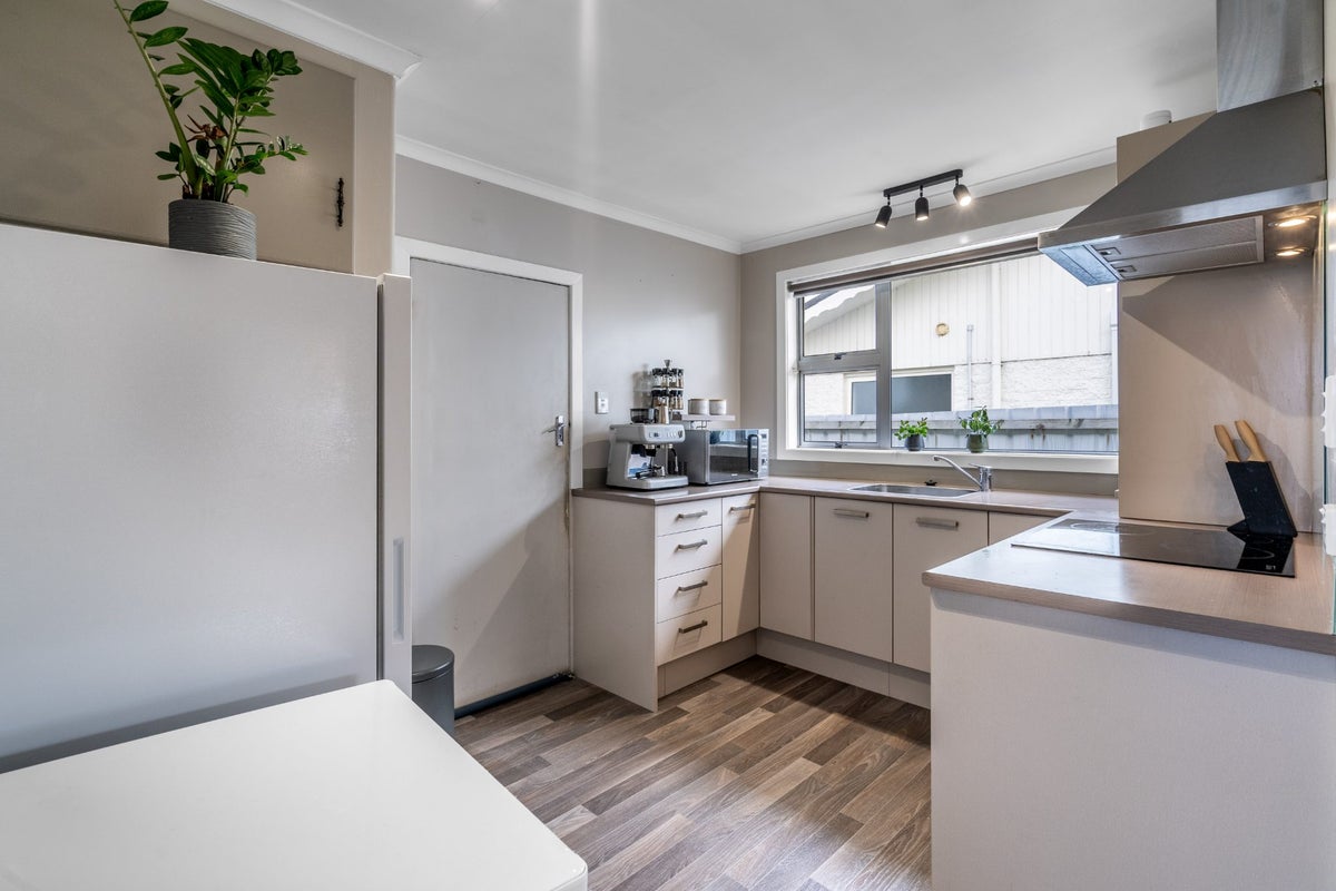 47 Charlotte Street, Glengarry, Invercargill - Carousel 2