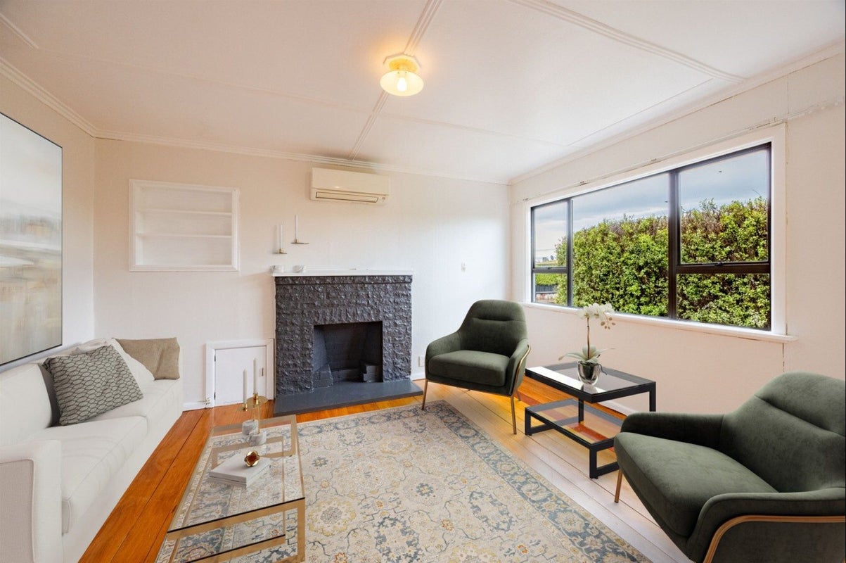302 Lumsden Road, Akina, Hastings - Carousel 2