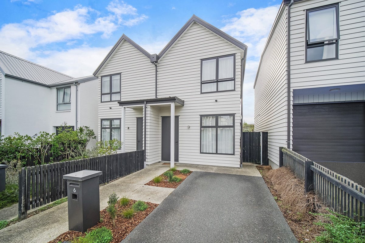 6 Sunnymead Road, Glen Innes, Auckland - Carousel 13