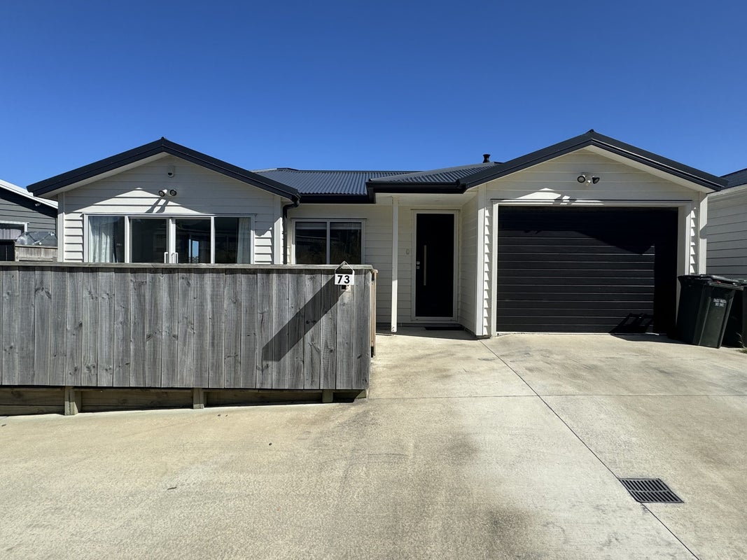 73 Erlestoke Crescent, Churton Park, Wellington - Carousel 1