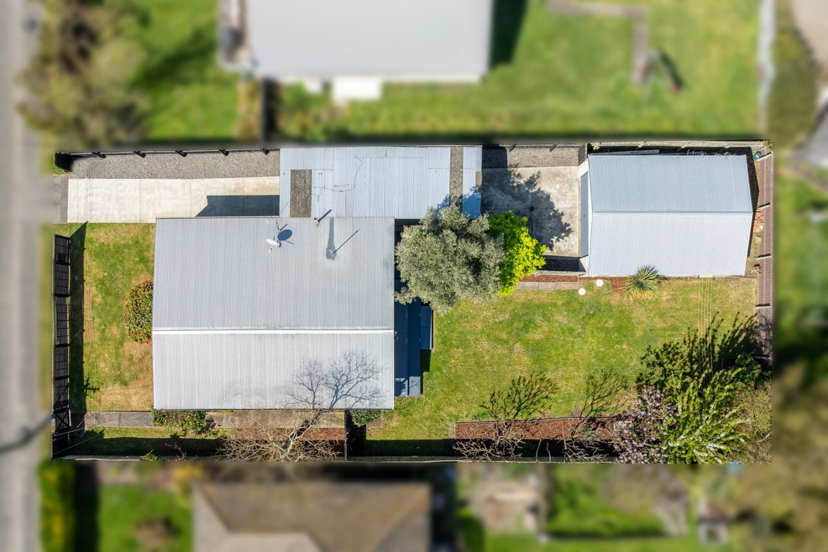 15 Bronwyn Street, Mairehau, Christchurch - Carousel 21