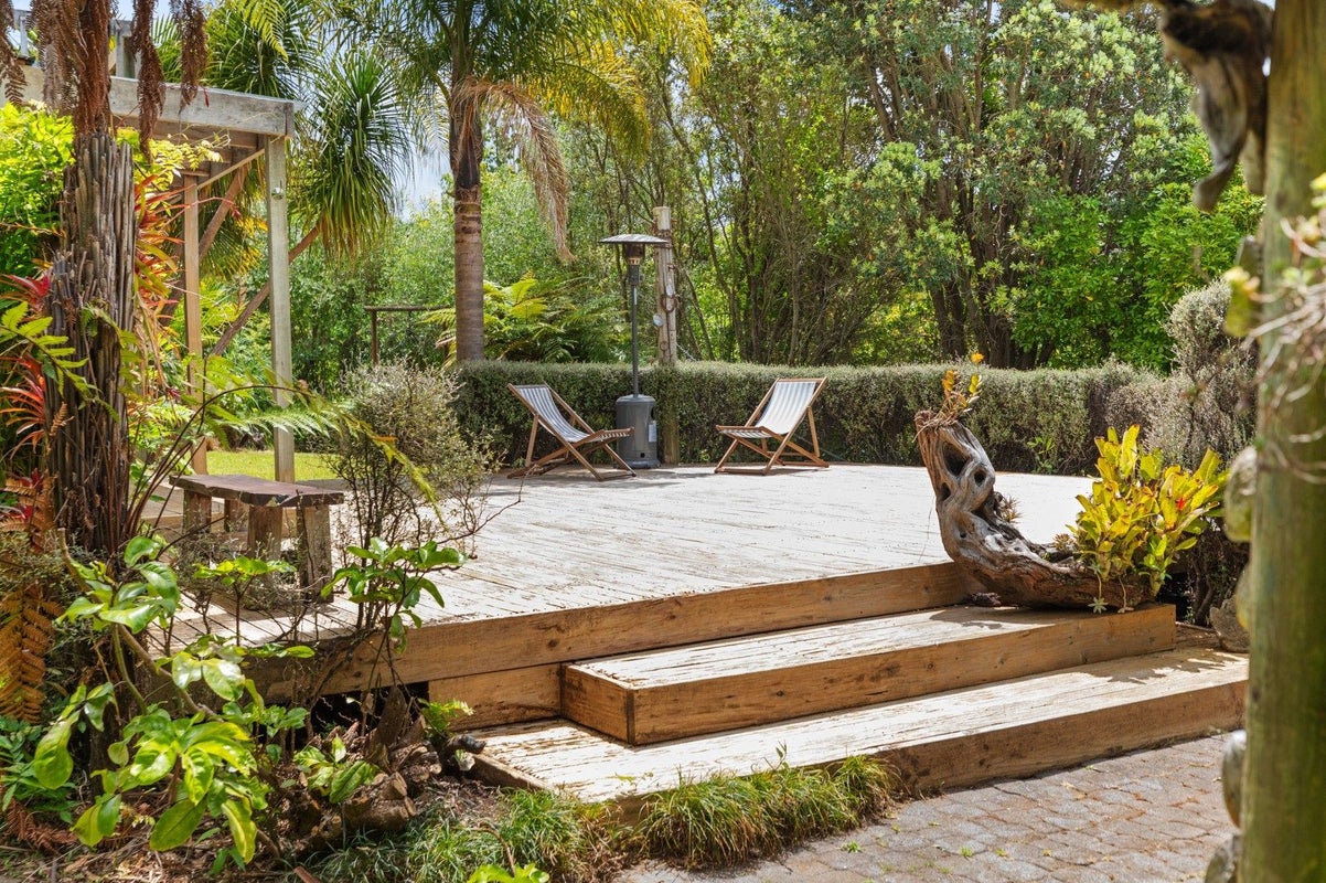 2 Grasmere Way, Bethlehem, Tauranga - Carousel 2
