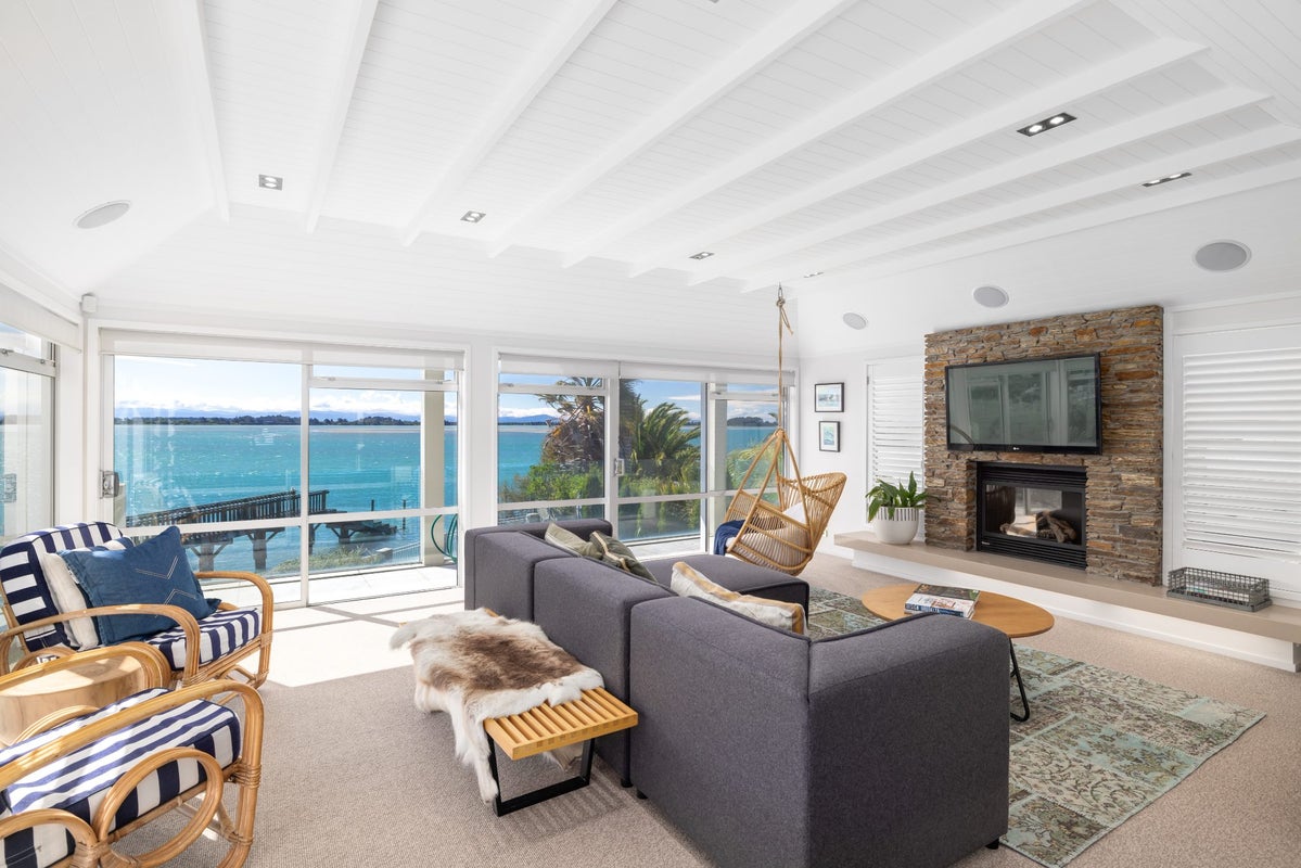 126 Beachville Road, Redcliffs, Christchurch - Carousel 2