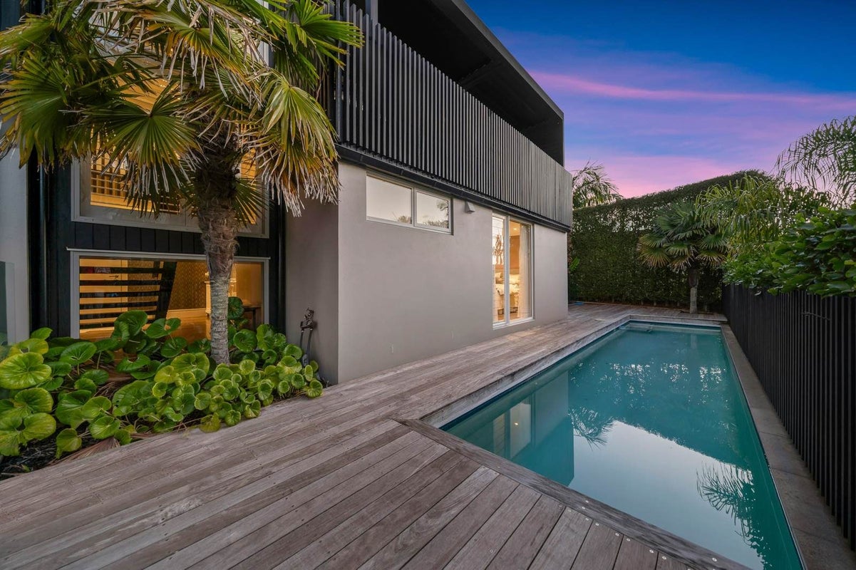 2/159 Kohimarama Road, Kohimarama, Auckland - Carousel 2