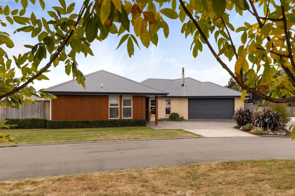 5 Payne Place, Witherlea, Blenheim - Carousel 1