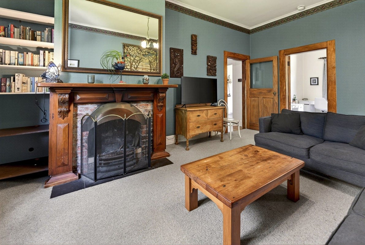 77 Pahiatua Street, Hokowhitu, Palmerston North - Carousel 2