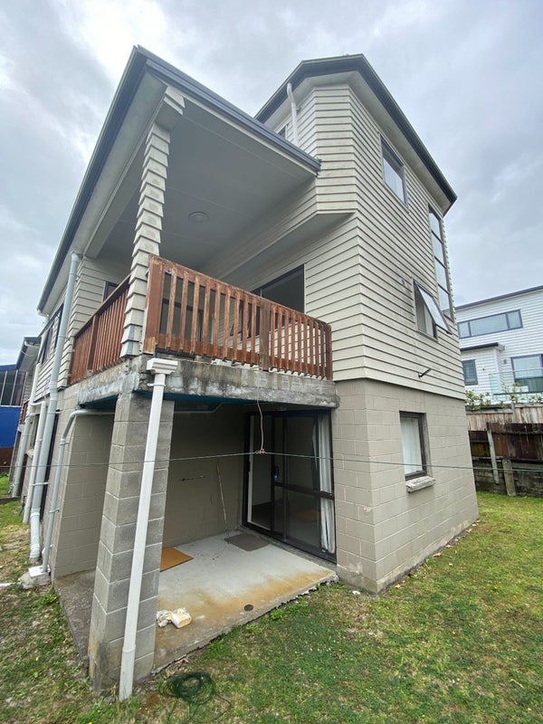 9B Woodall Place, Totara Vale, Auckland - Carousel 13