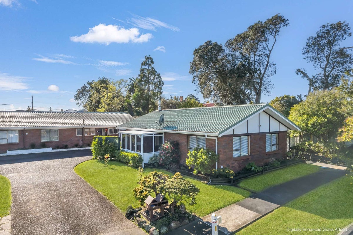 3/7 Gerald Stokes Avenue, Helensville, Auckland - Carousel 1