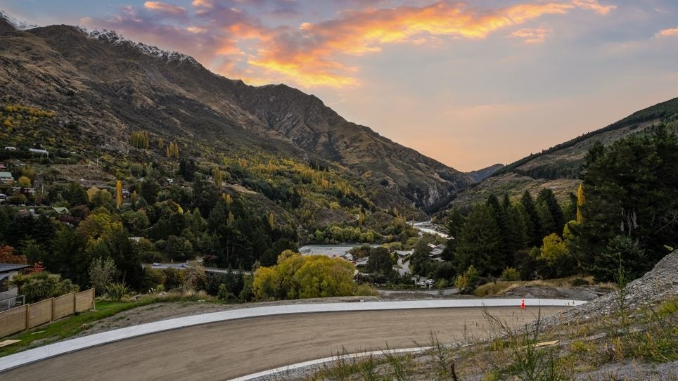 111 Atley Road, Arthurs Point, Queenstown - Carousel 1