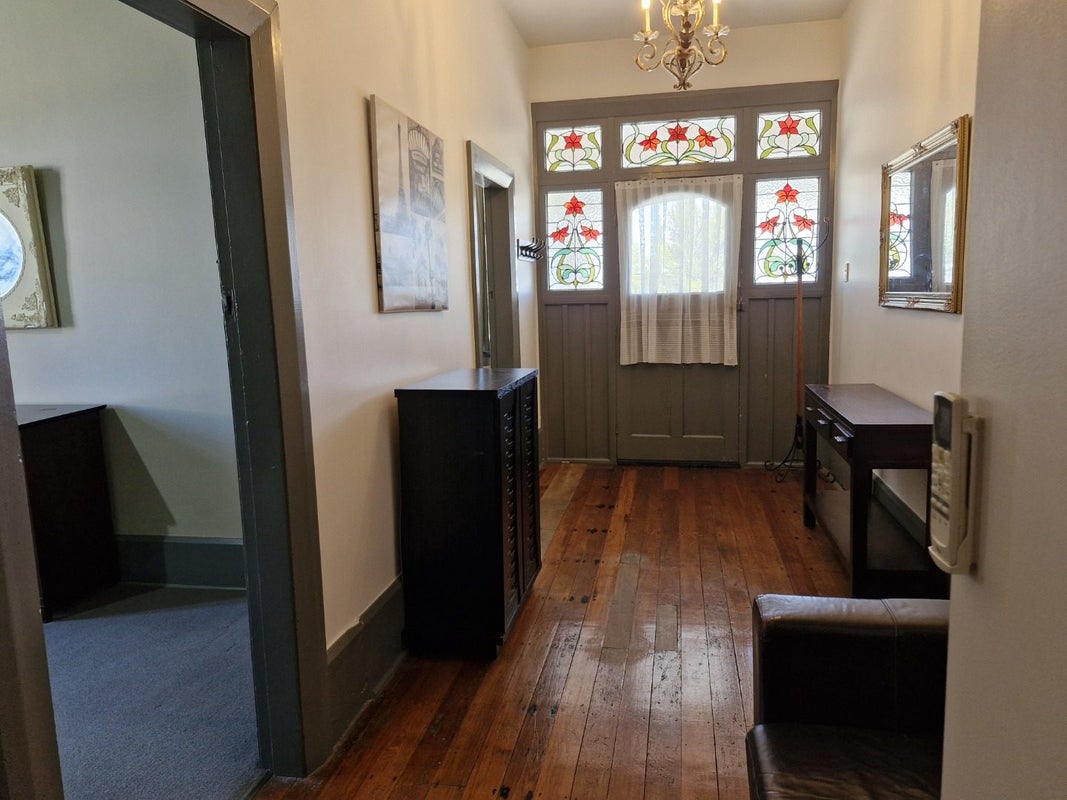 58 Hills Road, Edgeware, Christchurch - Carousel 2