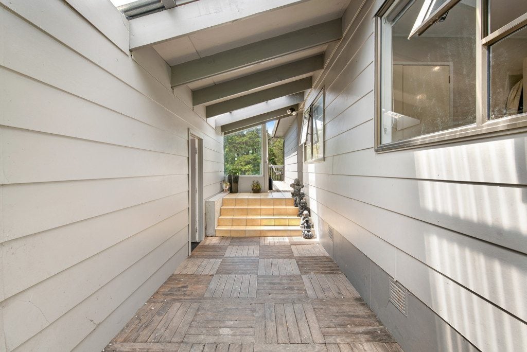 73 Gledstane Road, Stanmore Bay, Whangaparaoa - Carousel 21