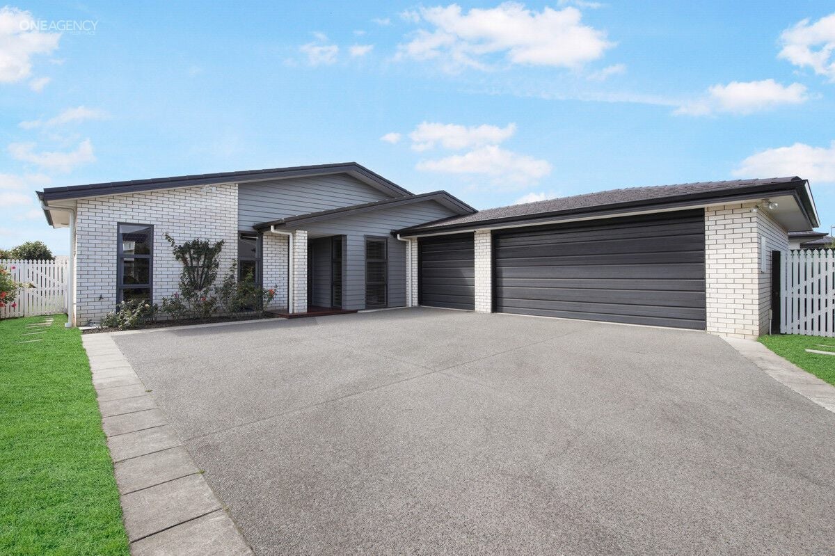 3 Edie Street, Wigram, Christchurch - Carousel 1