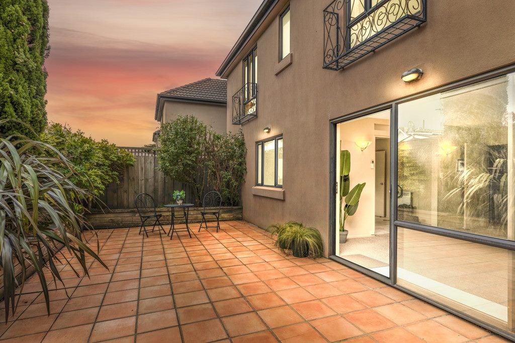 9 Antrim Street, Sydenham, Christchurch - Carousel 1