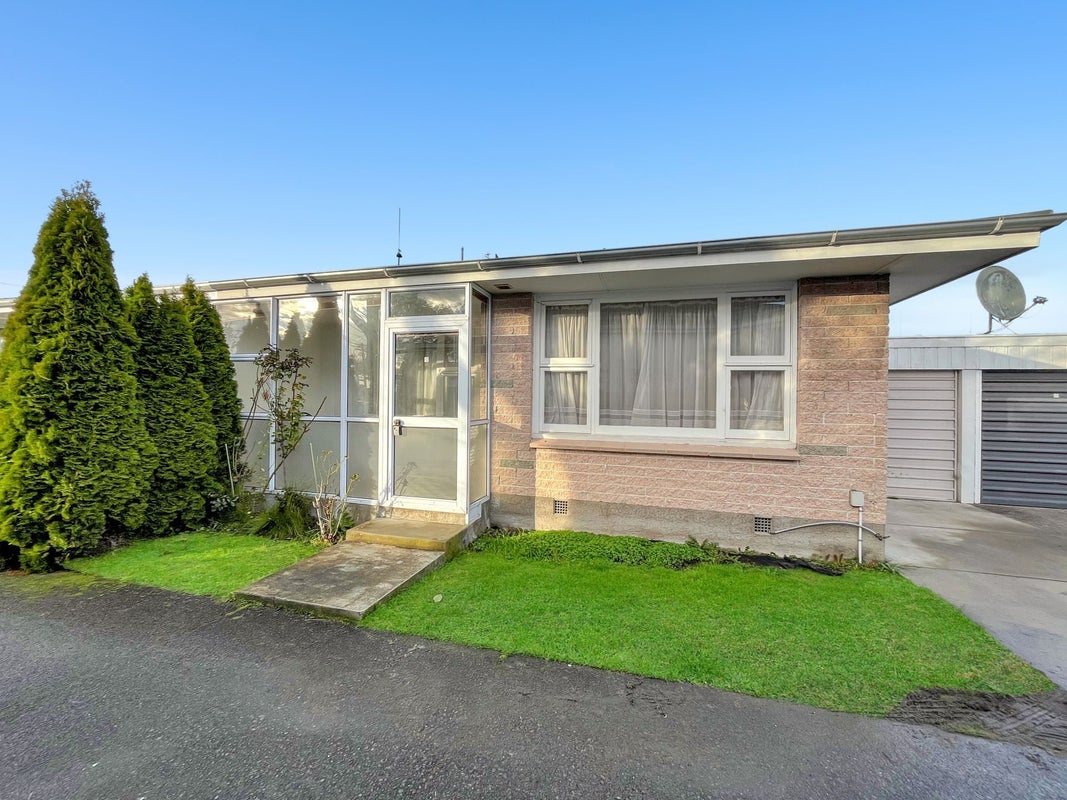 2/79 Hills Road, Edgeware, Christchurch - Carousel 1
