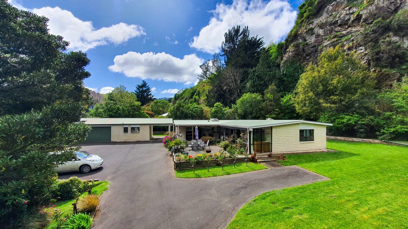 156 Malvern Street, Woodhaugh, Dunedin - Carousel 1
