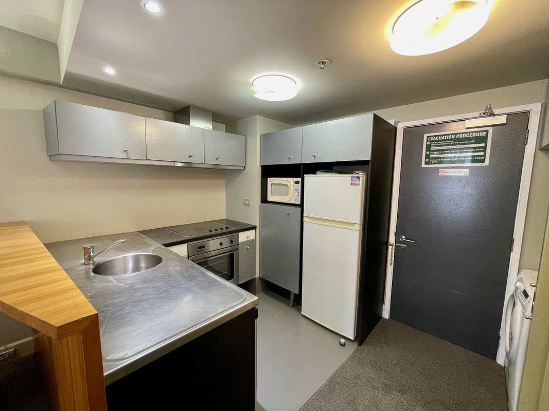 99/43 Mulgrave Street, Thorndon, Wellington - Carousel 2