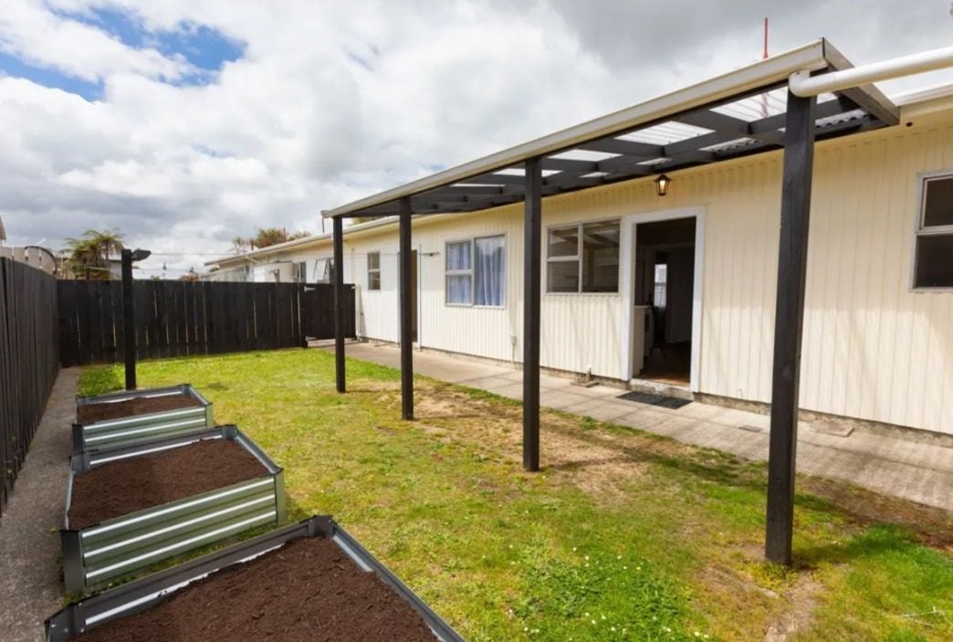 2/222 High Street, Dannevirke, Dannevirke - Carousel 9