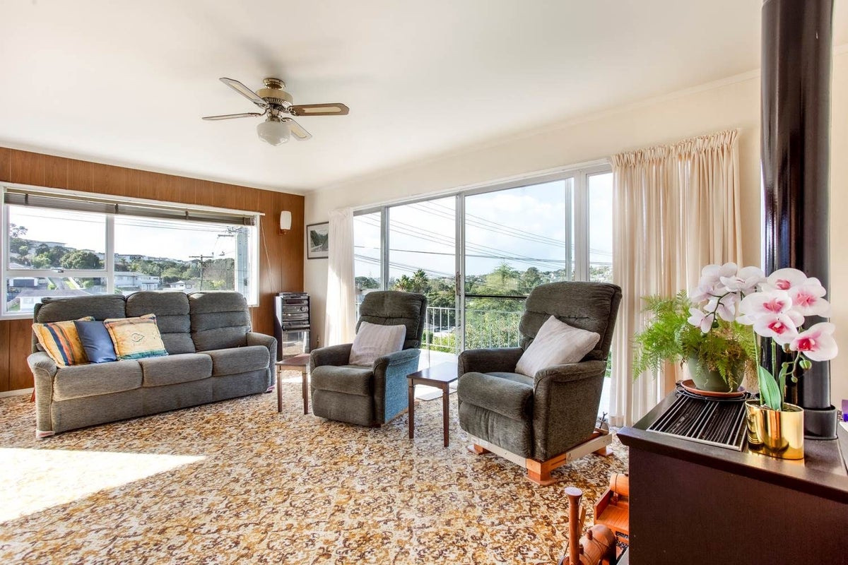 86 Glenvar Road, Torbay, Auckland - Carousel 2