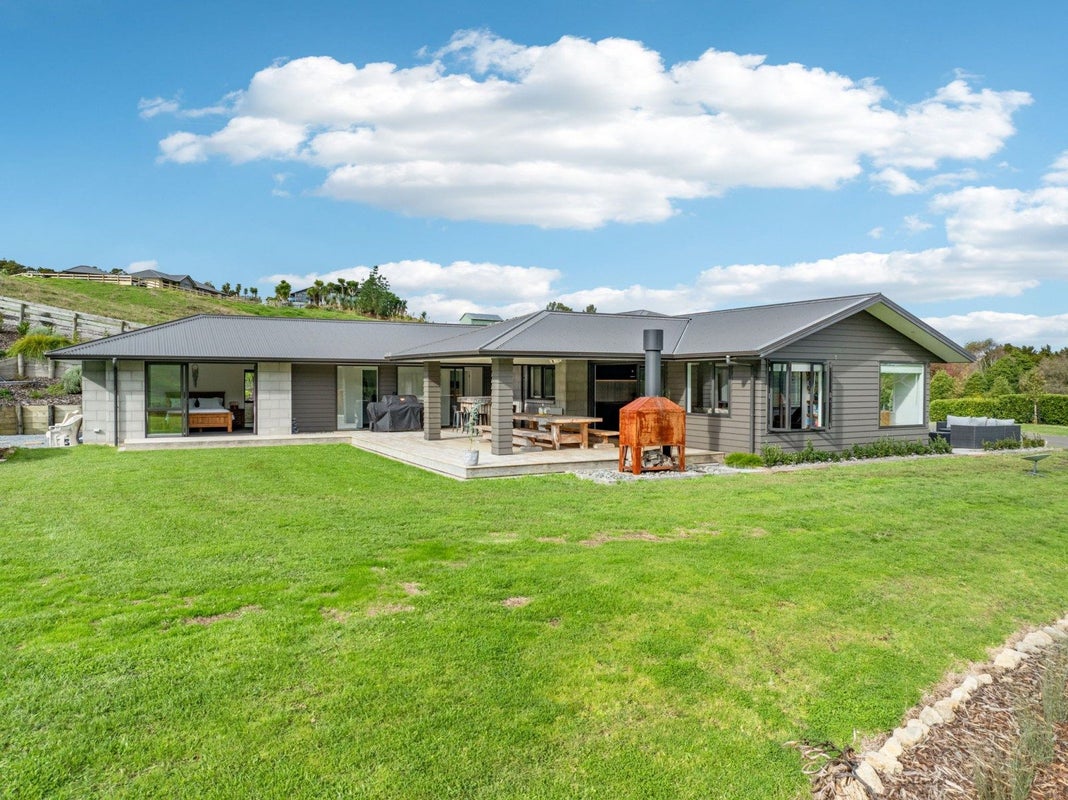 15 Waipui Place, Whangarei - Carousel 2