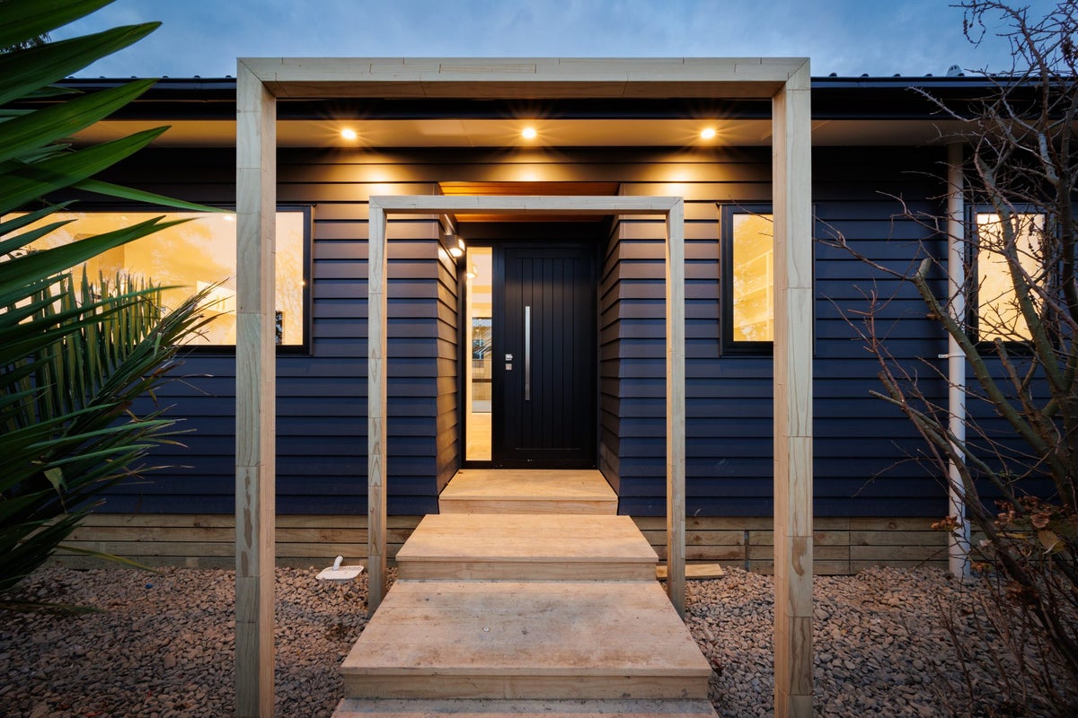 33 Botanical Road, Takaro, Palmerston North - Carousel 2