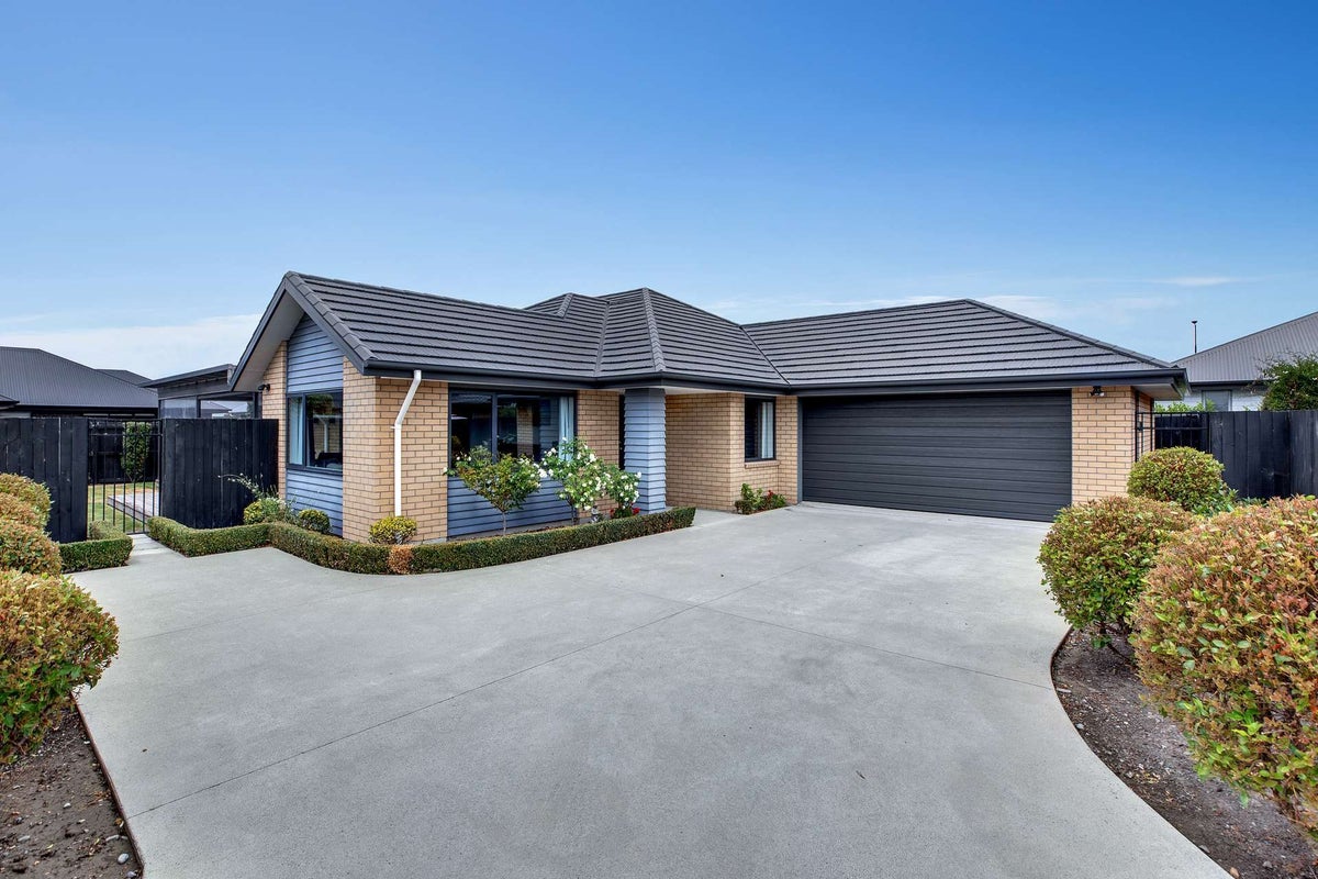 5 Raranga Street, Marshland, Christchurch - Carousel 1